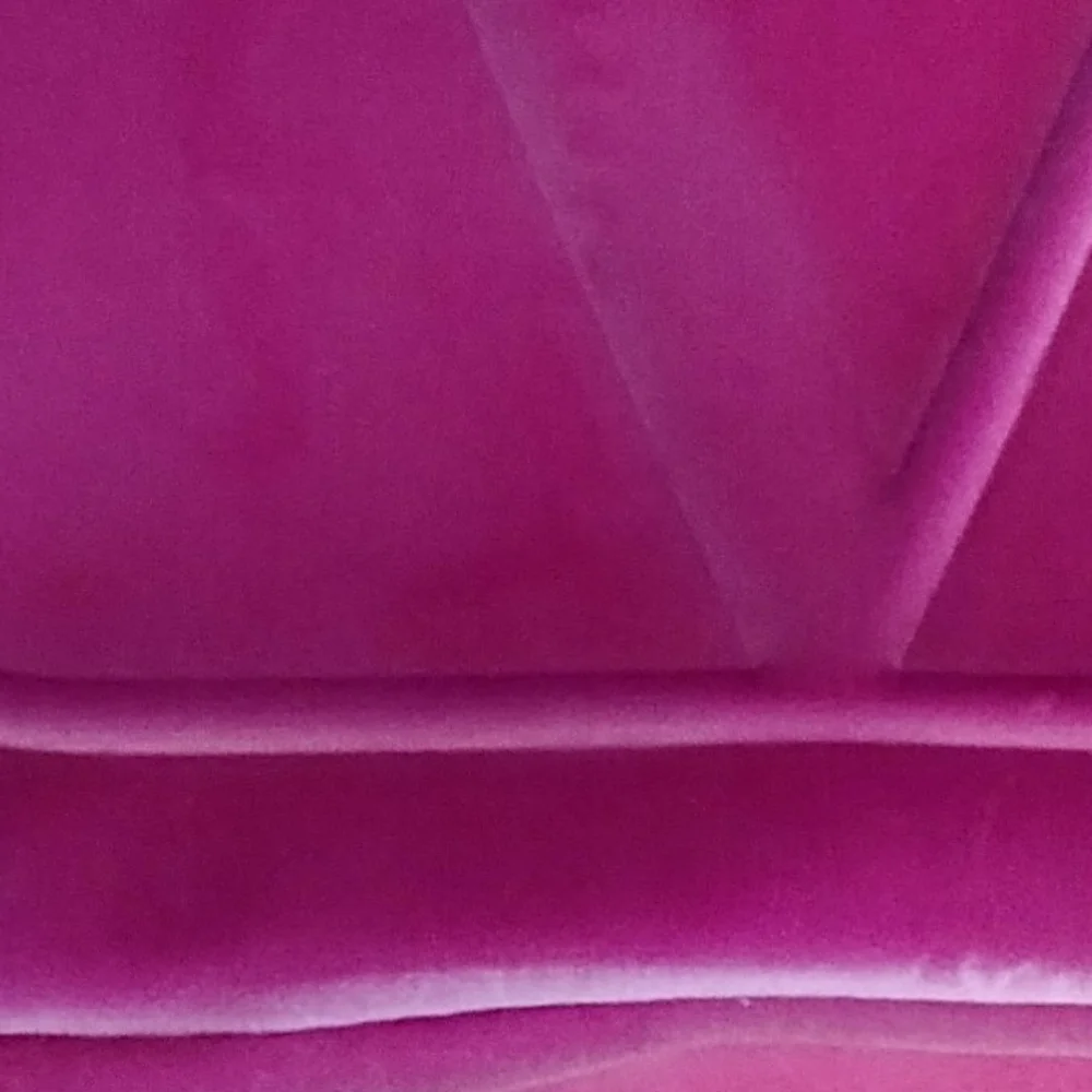 New Valentino Mixed Ombre Velvet Velour Pink Beauty Makeup Travel Wristlet Bag